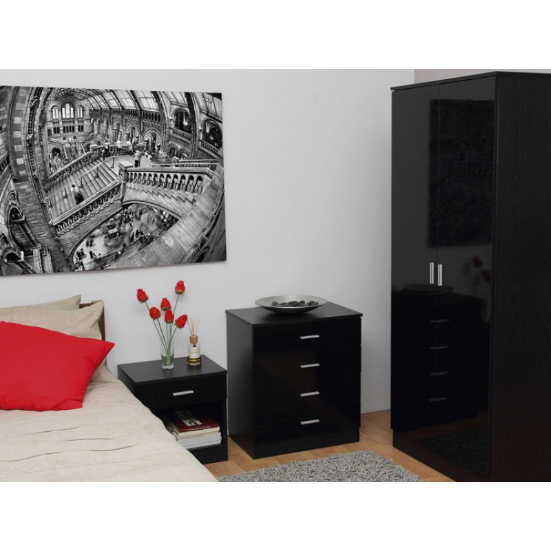 Ottawa Black High Gloss And Black Oak Veneer Three Piece Bedroom Set